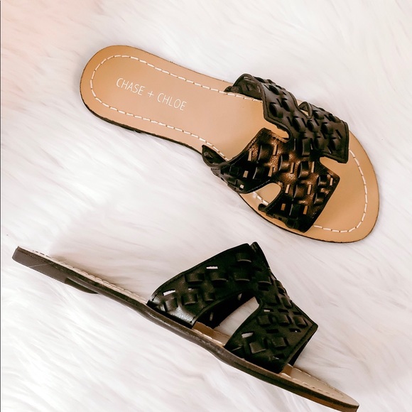 Camila Sandal - Picture 4 of 6